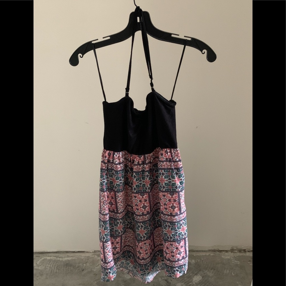 Roxy, S, black w blue & pink pattern